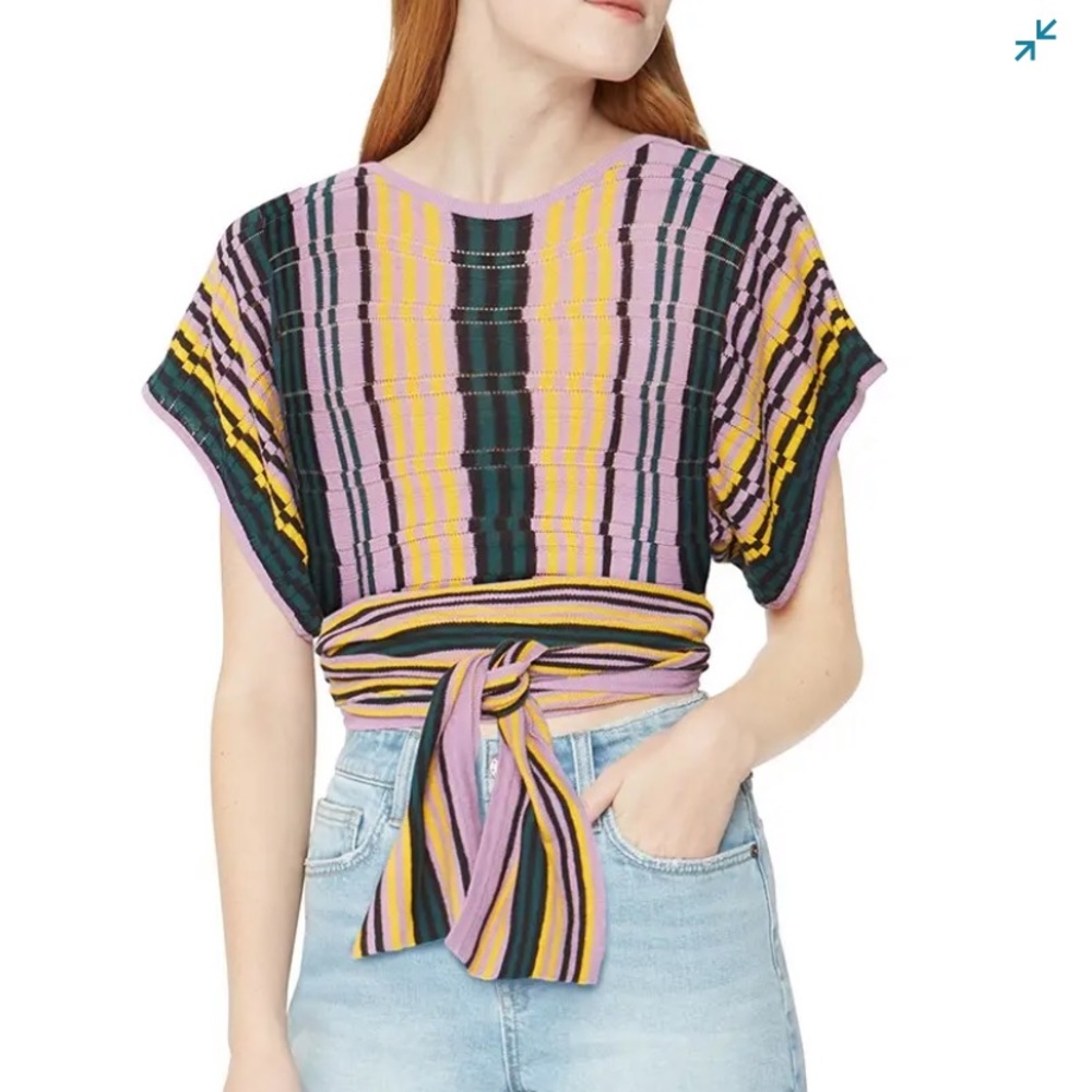 BCBGeneration crochet knit crop top
